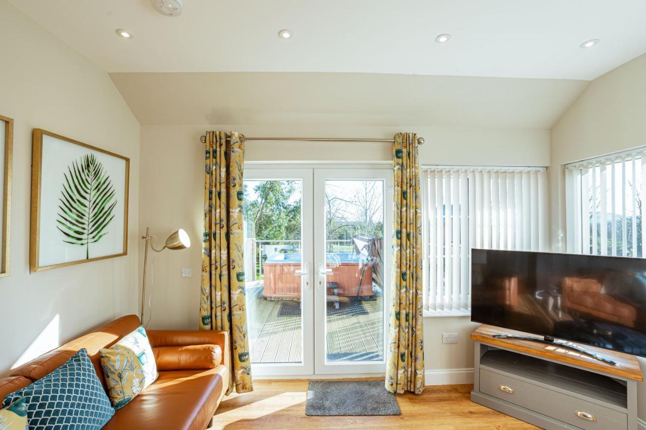 Sparrowhawk Cottage With Hot Tub Newton Stewart Ngoại thất bức ảnh