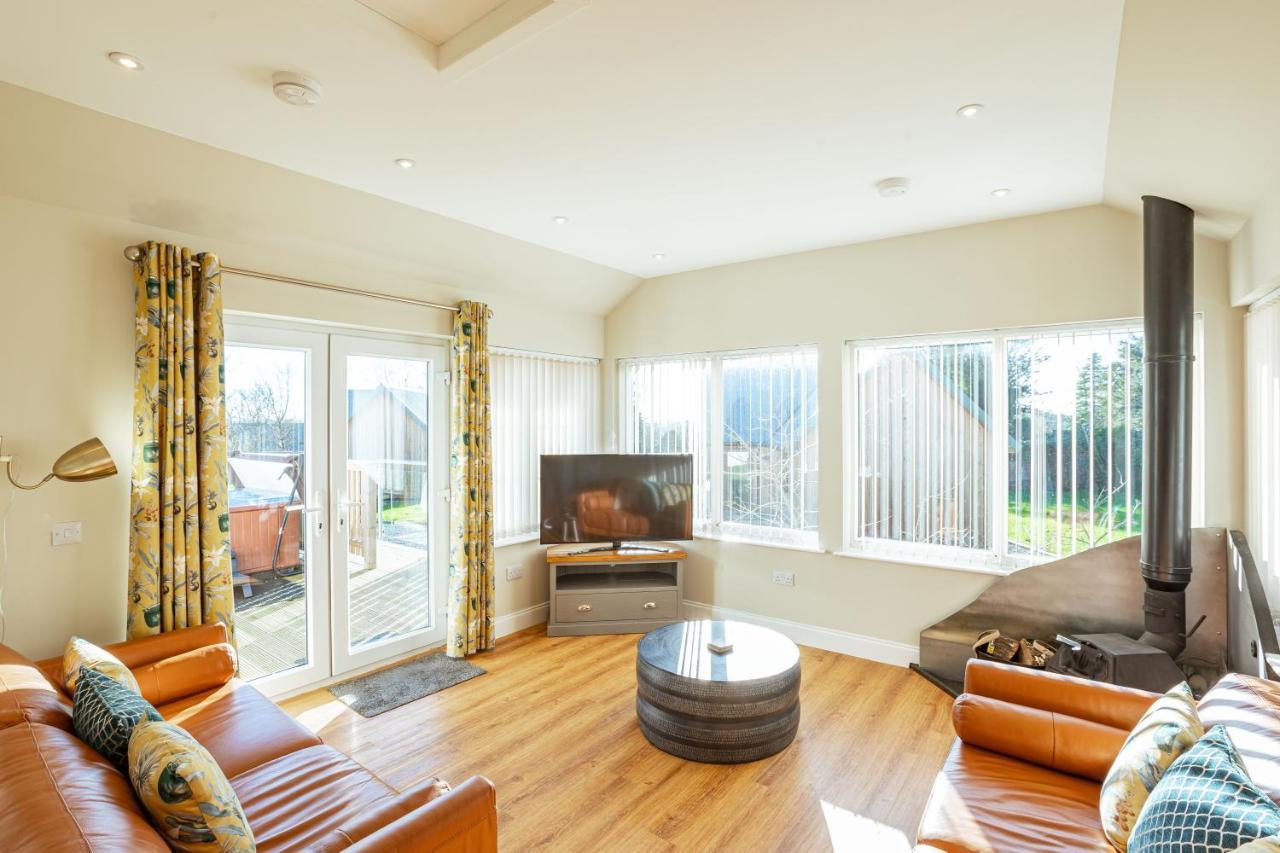 Sparrowhawk Cottage With Hot Tub Newton Stewart Ngoại thất bức ảnh